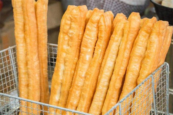 寶寶可以吃油條嗎 寶寶吃油條容易消化嗎 寶寶可以吃油條嗎 寶寶吃油條容易消化嗎