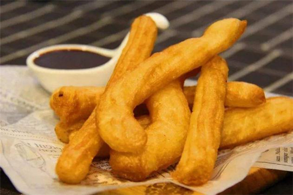 油條可以每天吃嗎 每天吃油條有什么危害 油條可以每天吃嗎 每天吃油條有什么危害