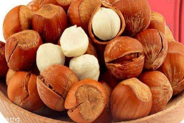 什么是榛子呢 榛子有什么功效呢 什么是榛子呢 榛子有什么功效呢