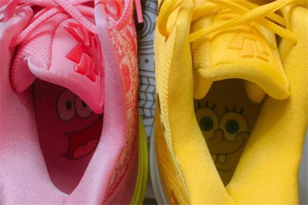 耐克歐文5海綿寶寶開箱測(cè)評(píng) kyrie5海綿寶寶派大星實(shí)物 耐克歐文5海綿寶寶開箱測(cè)評(píng) kyrie5海綿寶寶派大星實(shí)物