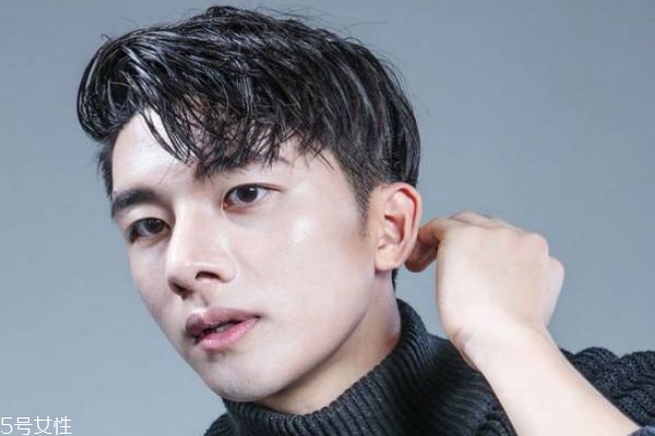 2019男生發(fā)型流行趨勢(shì) 2019男生最流行發(fā)型 2019男生發(fā)型流行趨勢(shì) 2019男生最流行發(fā)型