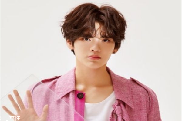 2019男生發(fā)型流行趨勢(shì) 2019男生最流行發(fā)型 2019男生發(fā)型流行趨勢(shì) 2019男生最流行發(fā)型