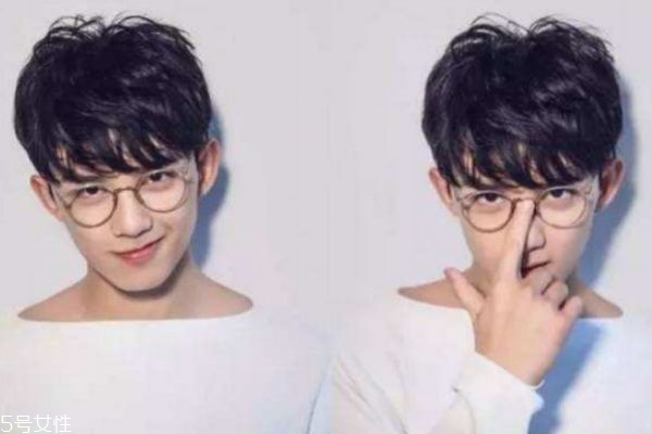 男生瓜子臉剪什么發(fā)型 男生剪什么發(fā)型好看圖 男生瓜子臉剪什么發(fā)型 男生剪什么發(fā)型好看圖