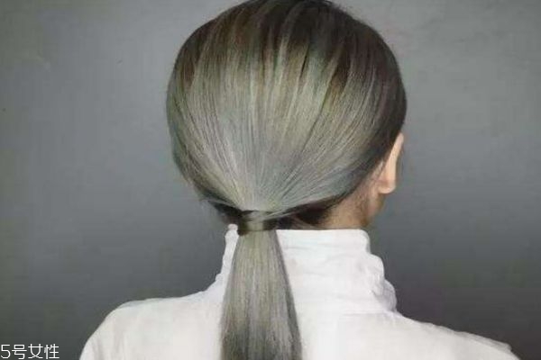 悶青色是什么顏色 悶青怎么染才不綠 悶青色是什么顏色 悶青怎么染才不綠