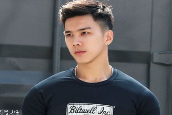 男生瓜子臉剪什么發(fā)型 男生剪什么發(fā)型好看圖 男生瓜子臉剪什么發(fā)型 男生剪什么發(fā)型好看圖
