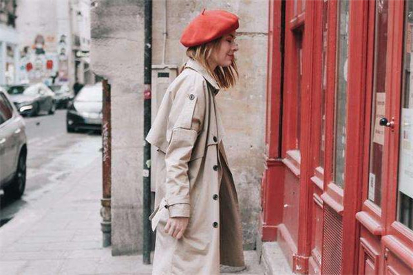 貝雷帽什么顏色顯氣質 女生貝雷帽搭配圖片