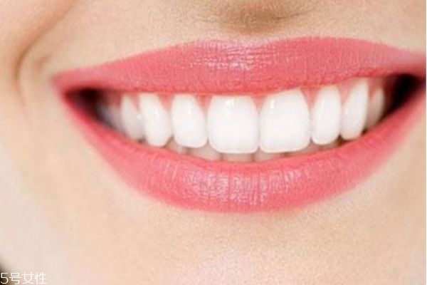 怎么快速淡化深唇色 改變唇色深最好的辦法 怎么快速淡化深唇色 改變唇色深最好的辦法