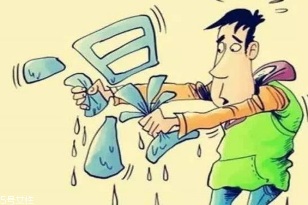 人為什么會(huì)有濕氣呢 是什么造成濕氣的呢