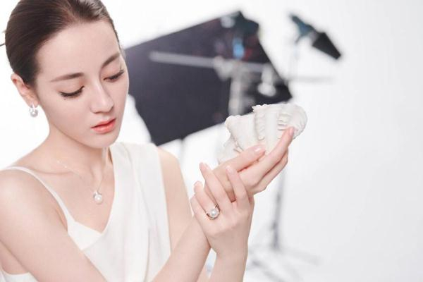 玻尿酸豐耳垂適合多大年齡做 玻尿酸豐耳垂適合人群 玻尿酸豐耳垂適合多大年齡做 玻尿酸豐耳垂適合人群