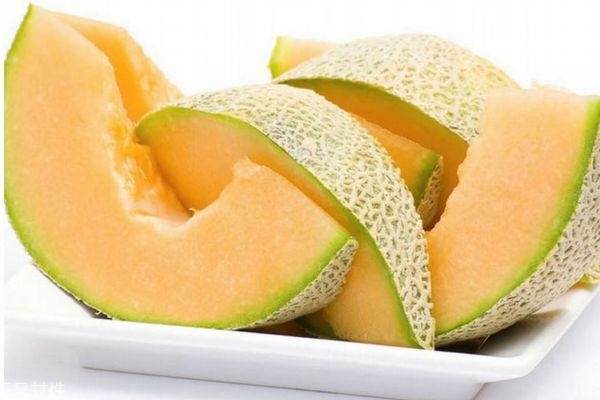 什么是西周蜜瓜 西州蜜瓜有什么功效呢 什么是西周蜜瓜 西州蜜瓜有什么功效呢