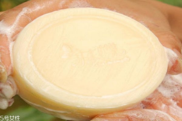 除螨皂可以洗臉嗎 好的除螨皂有什么牌子呢 除螨皂可以洗臉嗎 好的除螨皂有什么牌子呢