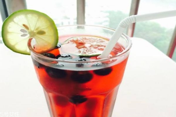 楊梅汁是怎么做的呢 楊梅汁有什么作用呢 楊梅汁是怎么做的呢 楊梅汁有什么作用呢