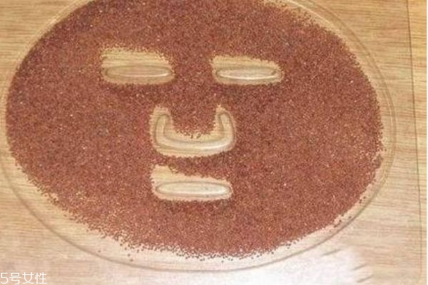 海藻面膜有什么作用呢 怎么自制海藻面膜呢 海藻面膜有什么作用呢 怎么自制海藻面膜呢