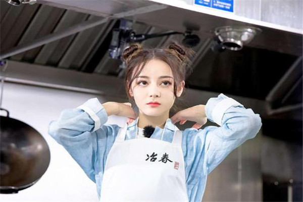 哪吒頭怎么扎簡(jiǎn)單好看 哪吒頭好看嗎 哪吒頭怎么扎簡(jiǎn)單好看 哪吒頭好看嗎