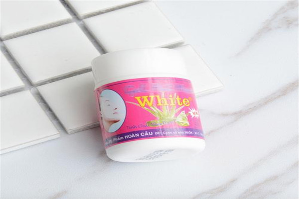 黑頭貼多久用一次 黑頭貼效果好嗎 黑頭貼多久用一次 黑頭貼效果好嗎