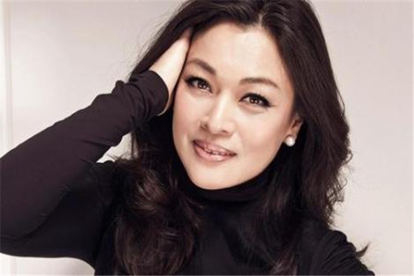 嘴唇厚怎樣變薄 嘴唇變薄的方法 嘴唇厚怎樣變薄 嘴唇變薄的方法