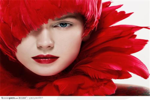 嘴唇厚怎樣變薄 嘴唇變薄的方法 嘴唇厚怎樣變薄 嘴唇變薄的方法