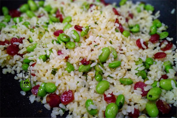 米飯是不是全谷類(lèi)食物 米飯屬于什么食物