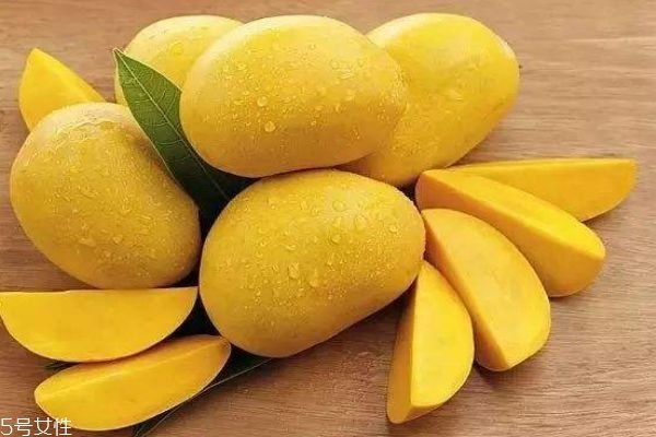 芒果有什么營養(yǎng)價(jià)值呢 芒果不能和什么一起吃呢
