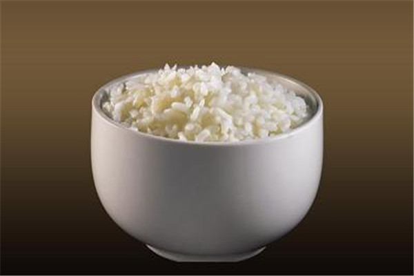 米飯有蛋白質(zhì)嗎 米飯里面含少量的蛋白質(zhì) 米飯有蛋白質(zhì)嗎 米飯里面含少量的蛋白質(zhì)