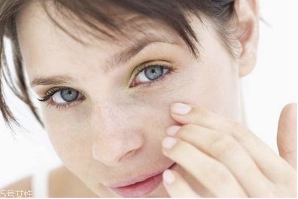 孕婦護(hù)膚品的特點 孕婦護(hù)膚步驟 孕婦護(hù)膚品的特點 孕婦護(hù)膚步驟