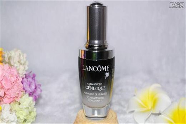 蘭蔻小黑瓶是水前還是水后 蘭蔻小黑瓶怎么用