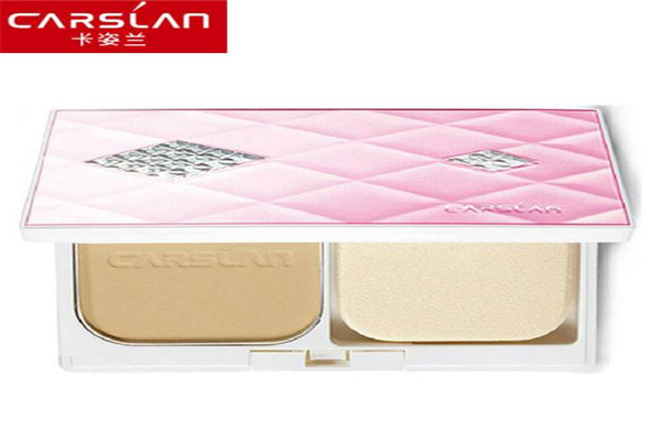 粉餅可以直接當?shù)讑y嗎 粉餅直接當?shù)讑y會卡粉嗎 粉餅可以直接當?shù)讑y嗎 粉餅直接當?shù)讑y會卡粉嗎