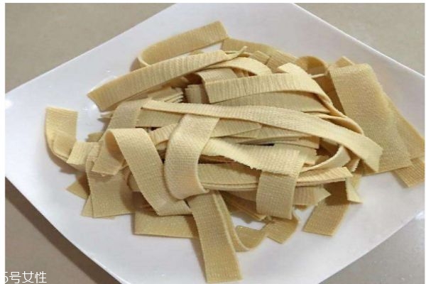 千張是什么做的呢 千張有什么營養(yǎng)價值呢 千張是什么做的呢 千張有什么營養(yǎng)價值呢