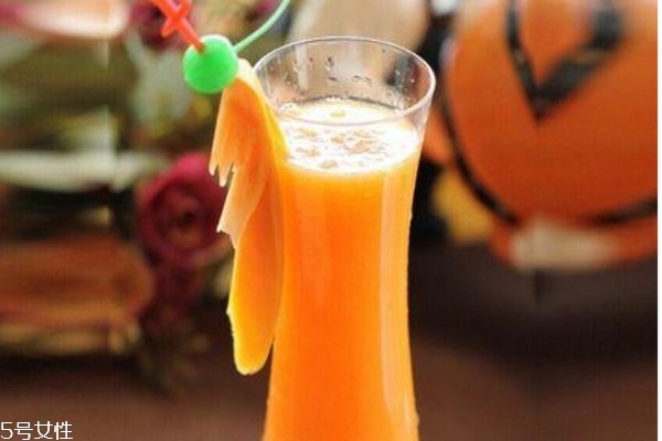 橙汁有什么營(yíng)養(yǎng)價(jià)值嗎 喝橙汁有什么好處呢 橙汁有什么營(yíng)養(yǎng)價(jià)值嗎 喝橙汁有什么好處呢