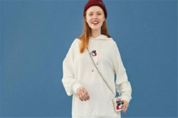 大白兔奶罐斜挎包是什么牌子 大白兔奶罐斜挎包在哪買(mǎi)