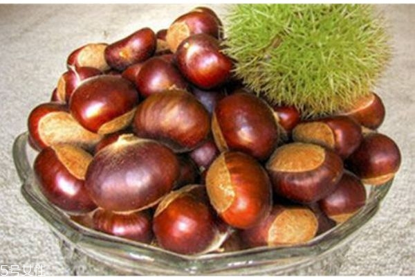板栗有什么營養(yǎng)價值呢 吃板栗有什么好處呢 板栗有什么營養(yǎng)價值呢 吃板栗有什么好處呢