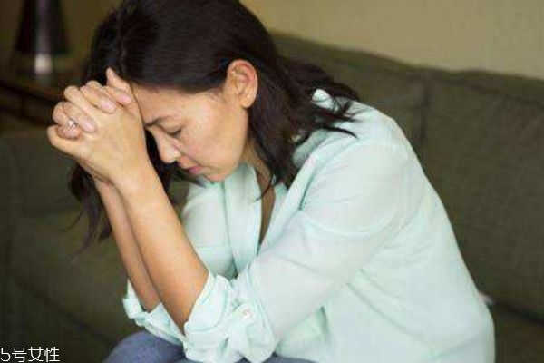 陰道出血是什么原因呢 什么是陰道炎呢 陰道出血是什么原因呢 什么是陰道炎呢