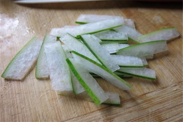 吃冬瓜會(huì)胖嗎 冬瓜會(huì)不會(huì)發(fā)胖 吃冬瓜會(huì)胖嗎 冬瓜會(huì)不會(huì)發(fā)胖