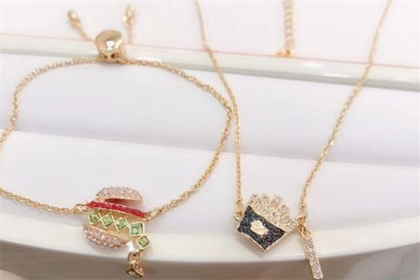 漢堡手鏈?zhǔn)鞘裁磁谱?漢堡手鏈在哪買(mǎi)