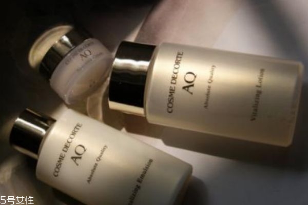 露得清是一個怎么樣的牌子呢 露得清是哪個國家的品牌呢 露得清是一個怎么樣的牌子呢 露得清是哪個國家的品牌呢