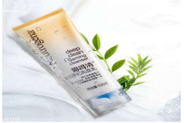 露得清的洗面奶怎么樣呢 露得清的洗面奶適合什么人群呢 露得清的洗面奶怎么樣呢 露得清的洗面奶適合什么人群呢