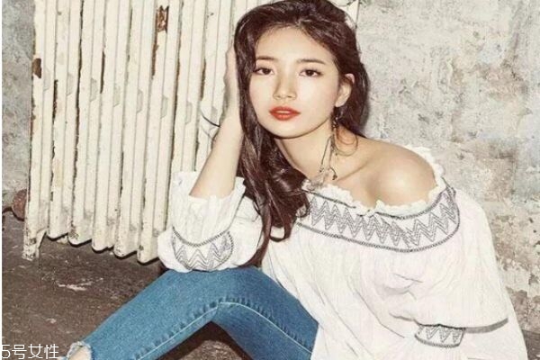 女生皮膚黑的原因 快速美白皮膚的方法 女生皮膚黑的原因 快速美白皮膚的方法