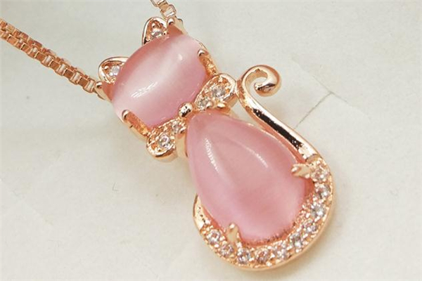 芙蓉石什么顏色最好 芙蓉石有哪些顏色 芙蓉石什么顏色最好 芙蓉石有哪些顏色