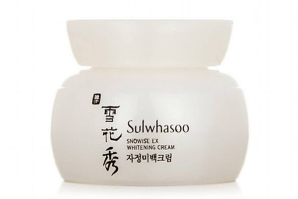 哪個牌子的面霜好用 面霜的使用方法 哪個牌子的面霜好用 面霜的使用方法