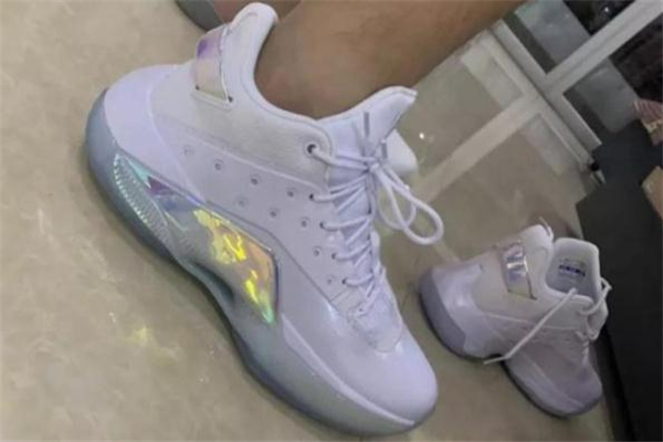 特步游云4代開箱測評 特步游云4林書豪定制版實物開箱 特步游云4代開箱測評 特步游云4林書豪定制版實物開箱