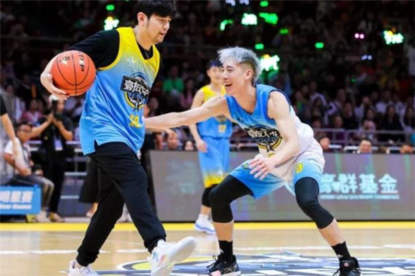 特步游云4代開箱測評 特步游云4林書豪定制版實物開箱 特步游云4代開箱測評 特步游云4林書豪定制版實物開箱