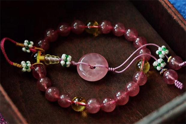 草莓晶產地在哪里 草莓晶哪里產的最好 草莓晶產地在哪里 草莓晶哪里產的最好