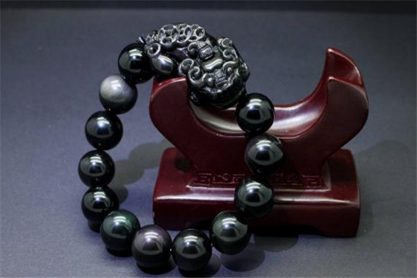 彩虹眼黑曜石一般多少錢 彩虹眼黑曜石價格 彩虹眼黑曜石一般多少錢 彩虹眼黑曜石價格