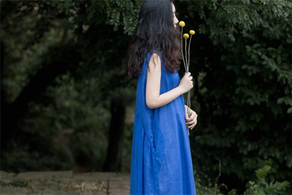 棉麻連衣裙什么顏色好看 棉麻連衣裙什么顏色顯白 棉麻連衣裙什么顏色好看 棉麻連衣裙什么顏色顯白