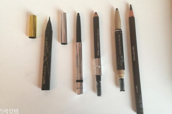 眼線筆畫不出來怎么辦 使用眼線筆需要注意什么 眼線筆畫不出來怎么辦 使用眼線筆需要注意什么