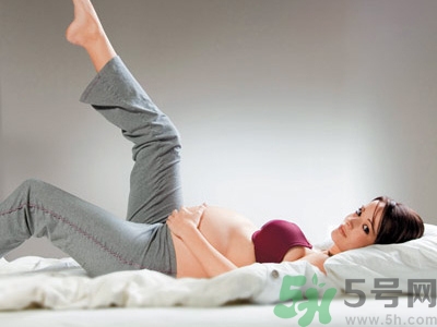 分娩時(shí)怎么呼吸？分娩時(shí)如何正確使力？