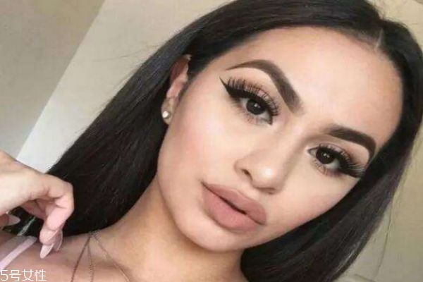 歐美妝技巧有哪些 畫歐美妝要注意哪些事項 歐美妝技巧有哪些 畫歐美妝要注意哪些事項