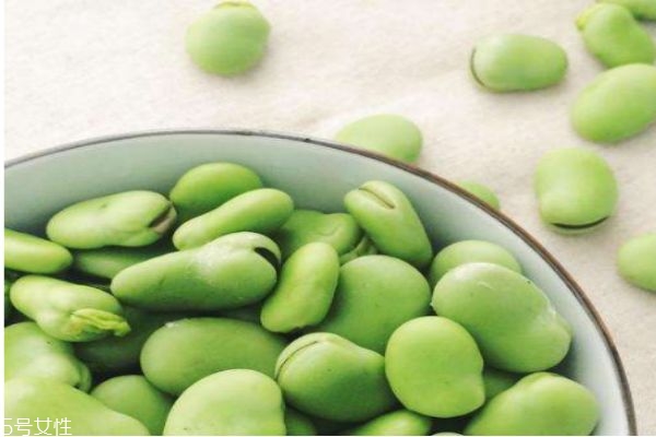 吃蠶豆有什么好處呢 蠶豆有什么禁忌人群?jiǎn)? alt=