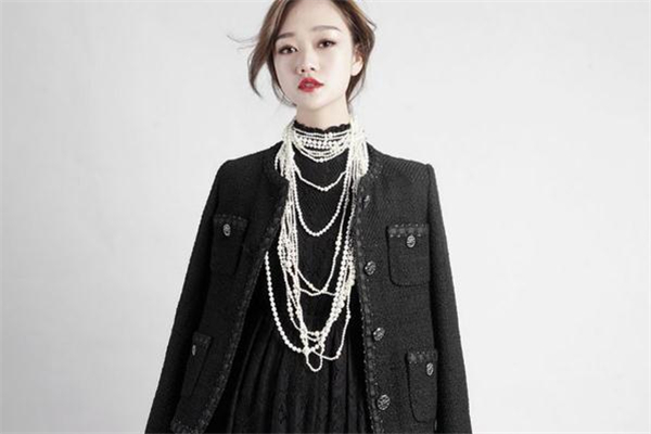 小香風外套是什么面料 小香風外套怎么清洗 小香風外套是什么面料 小香風外套怎么清洗