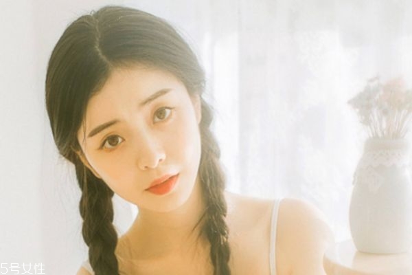 男生和女生聊天技巧 女生談戀愛(ài)的要求